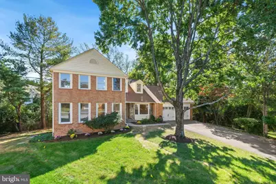 5704 Mossrock Drive, North Bethesda, MD 20852 - Photo 2