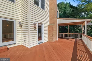 5704 Mossrock Dr, North Bethesda, MD 20852 - Photo 36