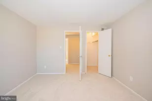 10350 Watkins Mill Dr, Gaithersburg, MD 20886 - Photo 42