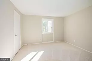 10350 Watkins Mill Dr, Gaithersburg, MD 20886 - Photo 44