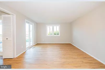 10350 Watkins Mill Drive, Gaithersburg, MD 20886 - Photo 18