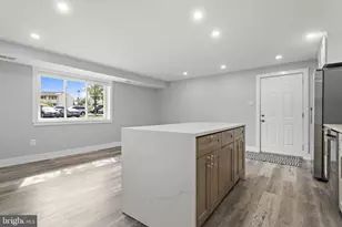 19605 Gunners Branch Rd, Germantown, MD 20876 - Photo 8