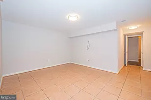 101 Kestrel Ct, Gaithersburg, MD 20879 - Photo 10