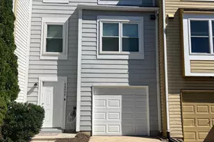 11111 Weatherburn Pl, Gaithersburg, MD 20879 - Photo 1