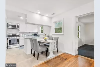 12708 Danvers Court, Rockville, MD 20853 - Photo 4