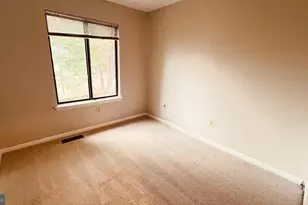 7853 Muirfield Ct, Potomac, MD 20854 - Photo 12