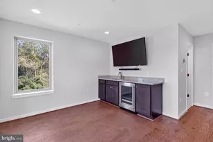 864 Thompson Cres, Rockville, MD 20852 - Photo 24