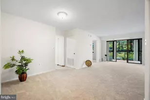 15107 Interlachen Dr, Silver Spring, MD 20906 - Photo 10