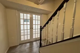 10676 Muirfield Dr, Potomac, MD 20854 - Photo 16