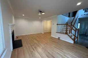 10676 Muirfield Dr, Potomac, MD 20854 - Photo 4