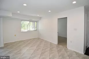12415 Braxfield Ct, Rockville, MD 20852 - Photo 16