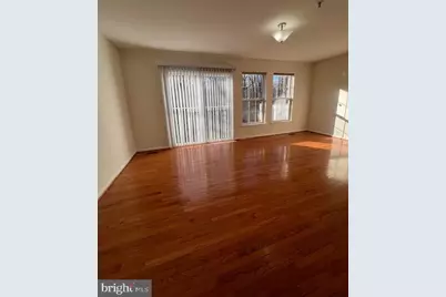 18704 Harmony Woods Lane, Germantown, MD 20874 - Photo 6