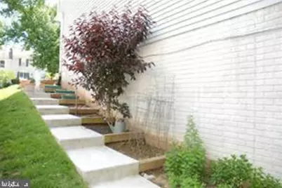 3229 Saint Augustine Ct, Olney, MD 20832 - Photo 2