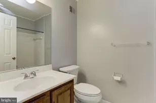 10107 Galsworthy Pl, Bethesda, MD 20817 - Photo 42