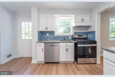 8909 Georgia Avenue, Silver Spring, MD 20910 - Photo 18