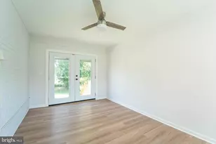 8909 Georgia Ave, Silver Spring, MD 20910 - Photo 14