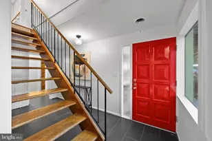 7108 Broxburn Dr, Bethesda, MD 20817 - Photo 4