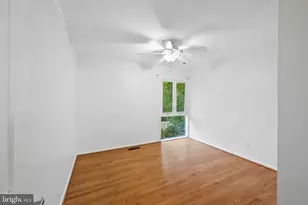 7108 Broxburn Dr, Bethesda, MD 20817 - Photo 16