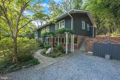 7108 Broxburn Drive, Bethesda, MD 20817 - Photo 2