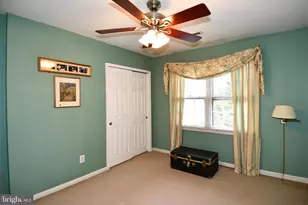 61 Oak Shade Rd, Gaithersburg, MD 20878 - Photo 32