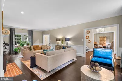 10306 Cutters Lane, Potomac, MD 20854 - Photo 8