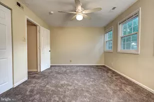 876 Quince Orchard Blvd, Gaithersburg, MD 20878 - Photo 18