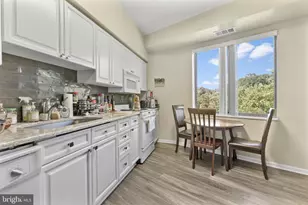 2904 N Leisure World Blvd, Silver Spring, MD 20906 - Photo 8