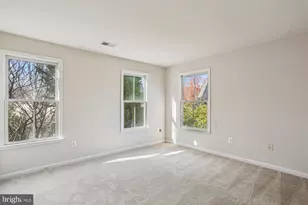 664 Lake Varuna Mews, Gaithersburg, MD 20878 - Photo 30