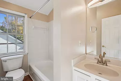 664 Lake Varuna Mews, Gaithersburg, MD 20878 - Photo 50