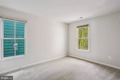 664 Lake Varuna Mews, Gaithersburg, MD 20878 - Photo 28