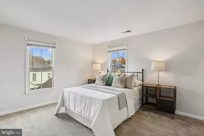 664 Lake Varuna Mews, Gaithersburg, MD 20878 - Photo 20