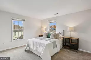 664 Lake Varuna Mews, Gaithersburg, MD 20878 - Photo 20