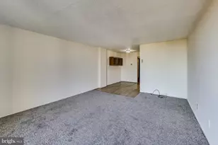 4 Monroe St, Rockville, MD 20850 - Photo 8