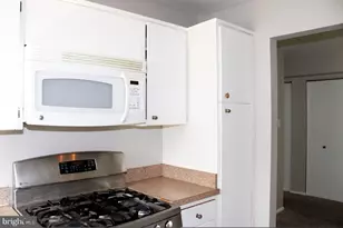 11402 Cherry Hill Rd, Beallsville, MD 20705 - Photo 4