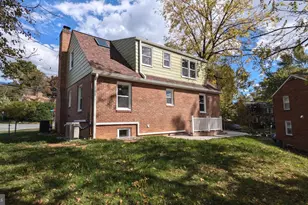 2700 Dawson Ave, Silver Spring, MD 20902 - Photo 2