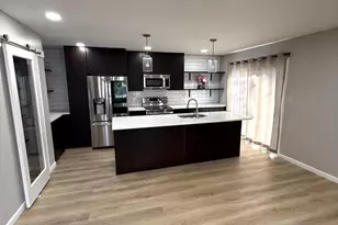 10289 Ridgeline Dr, Gaithersburg, MD 20886 - Photo 4