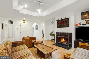 9454 Seven Locks Rd, Bethesda, MD 20817 - Photo 16