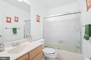 9454 Seven Locks Rd, Bethesda, MD 20817 - Photo 32