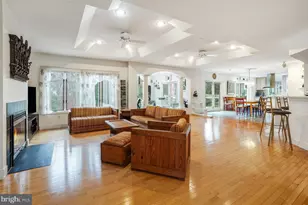 9454 Seven Locks Rd, Bethesda, MD 20817 - Photo 12