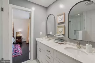 10900 Tara Rd, Potomac, MD 20854 - Photo 22