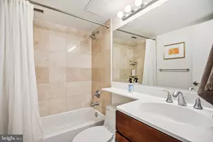 7333 New Hampshire Ave, Takoma Park, MD 20912 - Photo 24