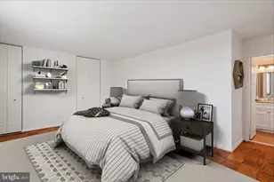 4601 N Park Ave N, Chevy Chase, MD 20815 - Photo 28