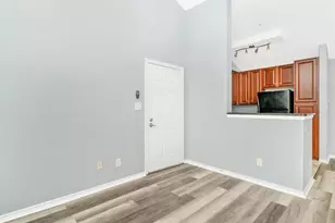 9907 Boysenberry Way, Gaithersburg, MD 20879 - Photo 4