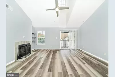 9907 Boysenberry Way #110-42, Gaithersburg, MD 20879 - Photo 6