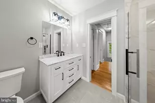 10220 Capitol View Ave, Silver Spring, MD 20910 - Photo 52