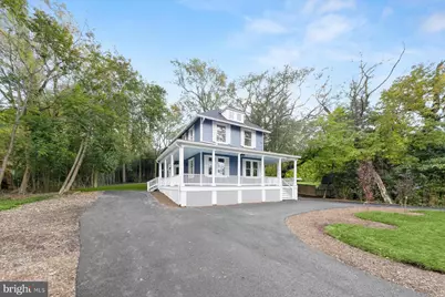 10220 Capitol View Avenue, Silver Spring, MD 20910 - Photo 2