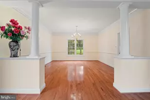 10604 Maplecrest, Potomac, MD 20854 - Photo 12