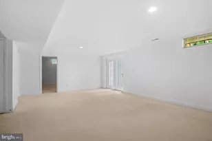 10604 Maplecrest, Potomac, MD 20854 - Photo 66