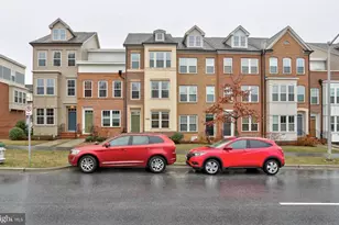 9764 Fields Rd, Gaithersburg, MD 20878 - Photo 4