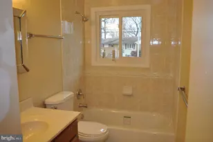 14217 Chadwick Ln, Rockville, MD 20853 - Photo 10